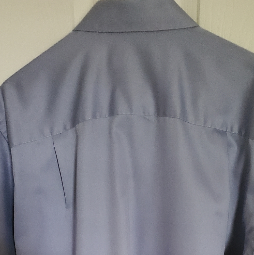 *Mens long sleeve shirt by Geoffrey Beene - Picture 2 of 2